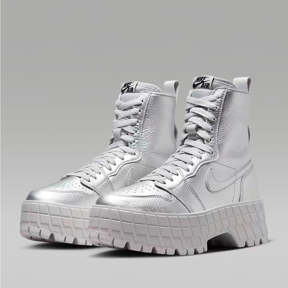 Nike Air Jordan 1 Brooklyn Sneaker Boot